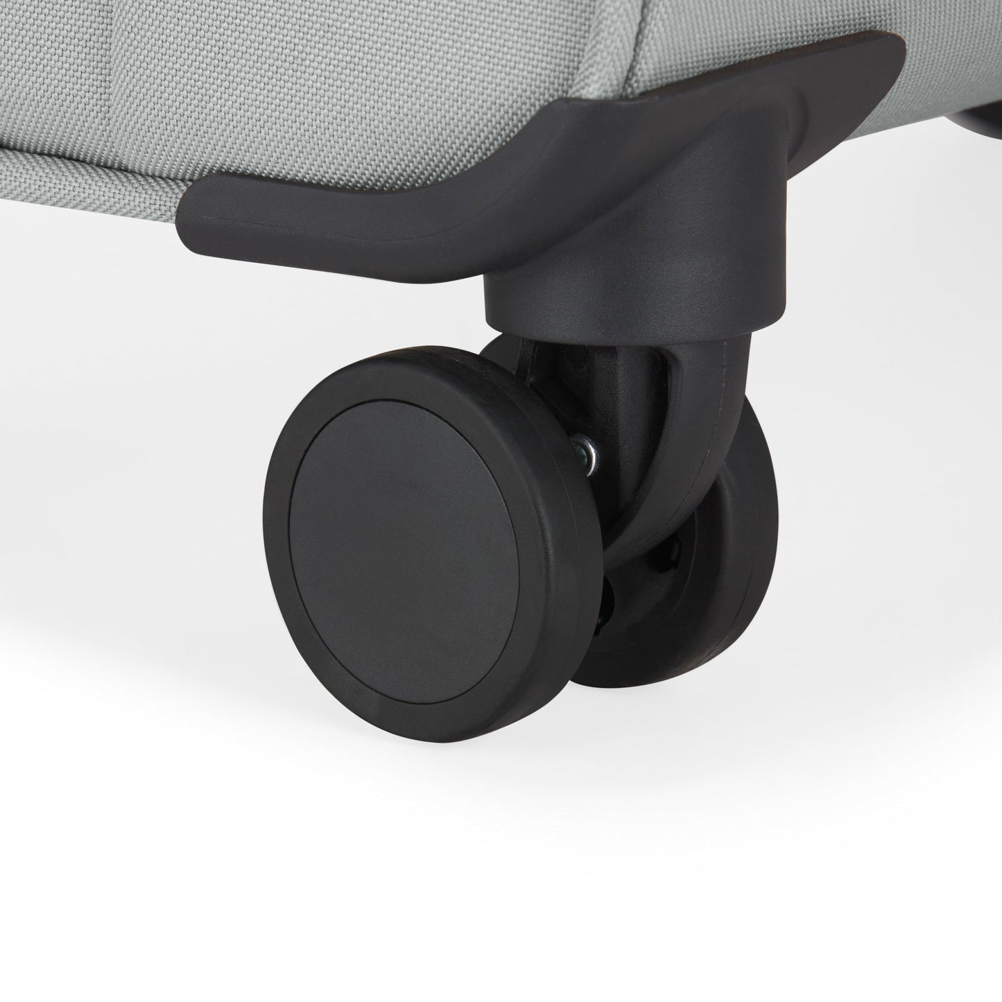 Bugatti Siena Medium Check-in Soft Side 27 Inch Luggage - Stiles Supply Co.