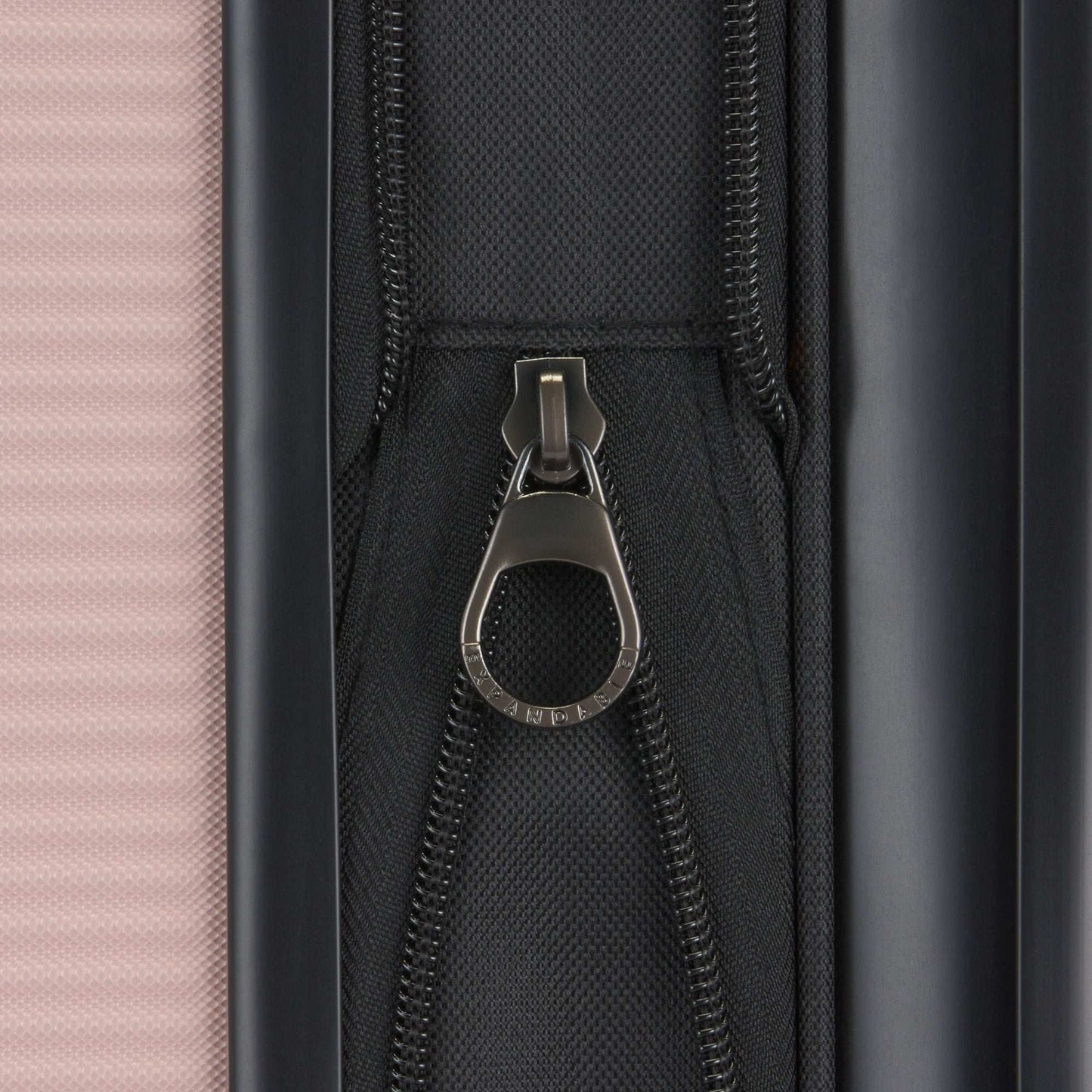 Bugatti Wellington Check-In Large 30 Inch Luggage