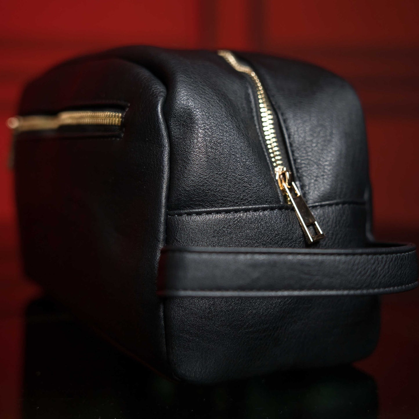 Sole Premise Black Leather Toiletry Bag