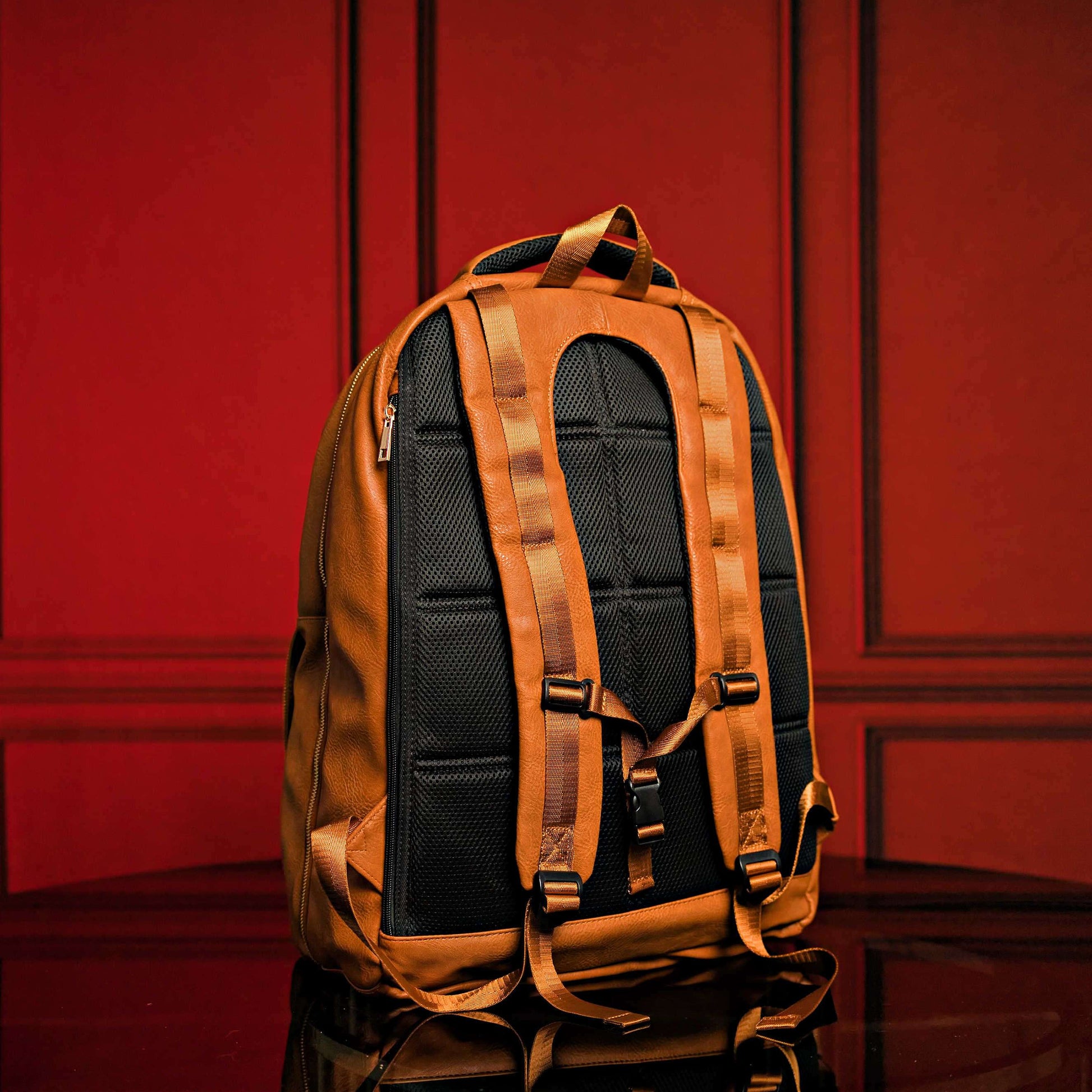 Sole Premise Brown Leather Roller Carry-on Set