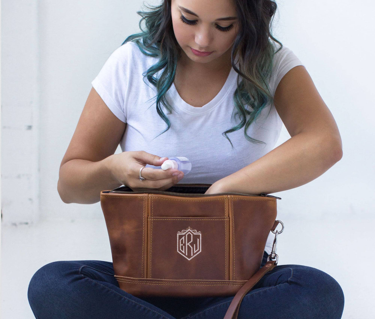 Lifetime Leather Co. Women's Toiletry Bag - Stiles Supply Co.