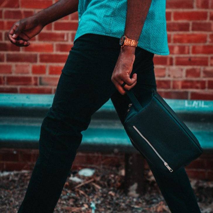 Sole Premise Black Leather Toiletry Bag