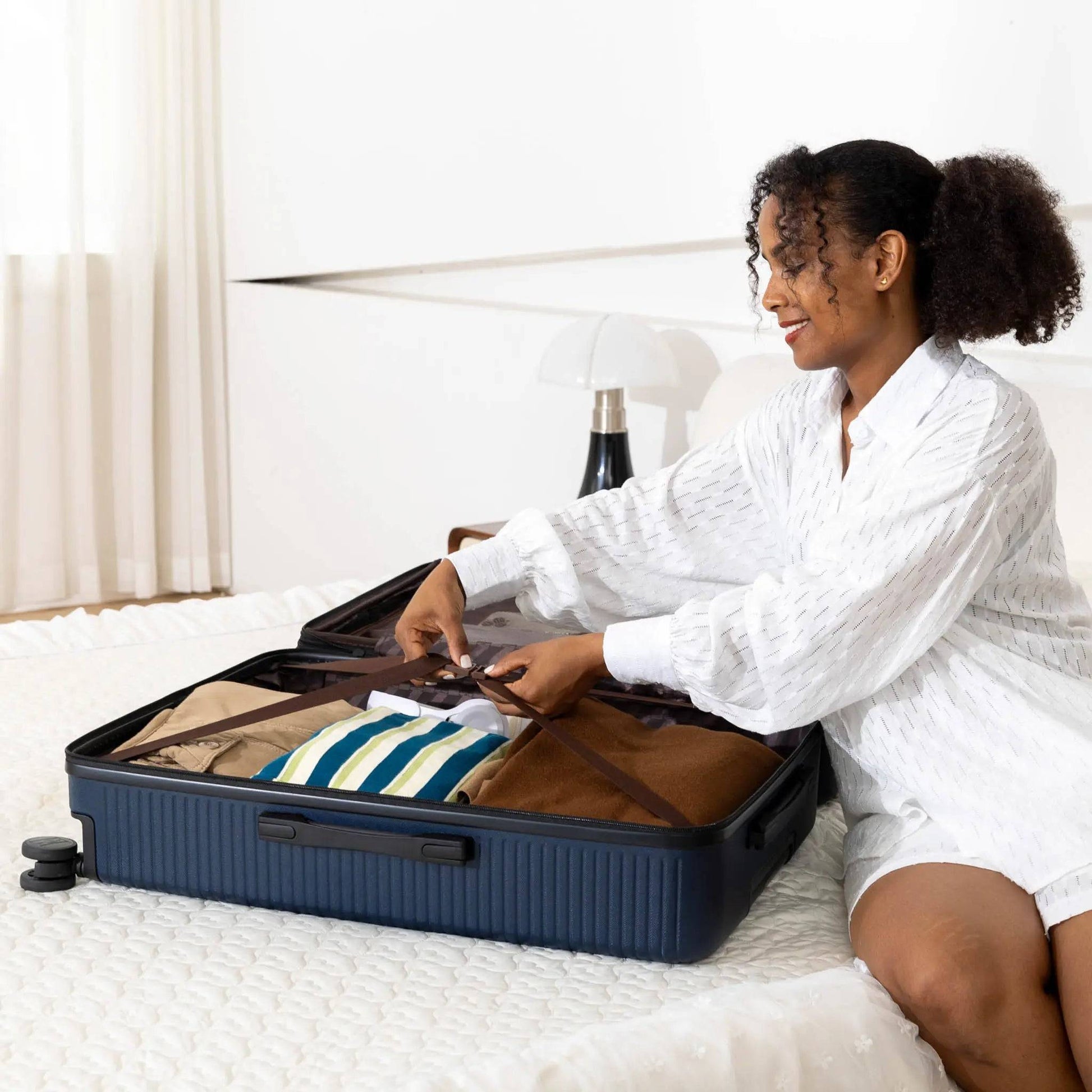 ELLE Passage Sleek Luggage Set - Stiles Supply Co.