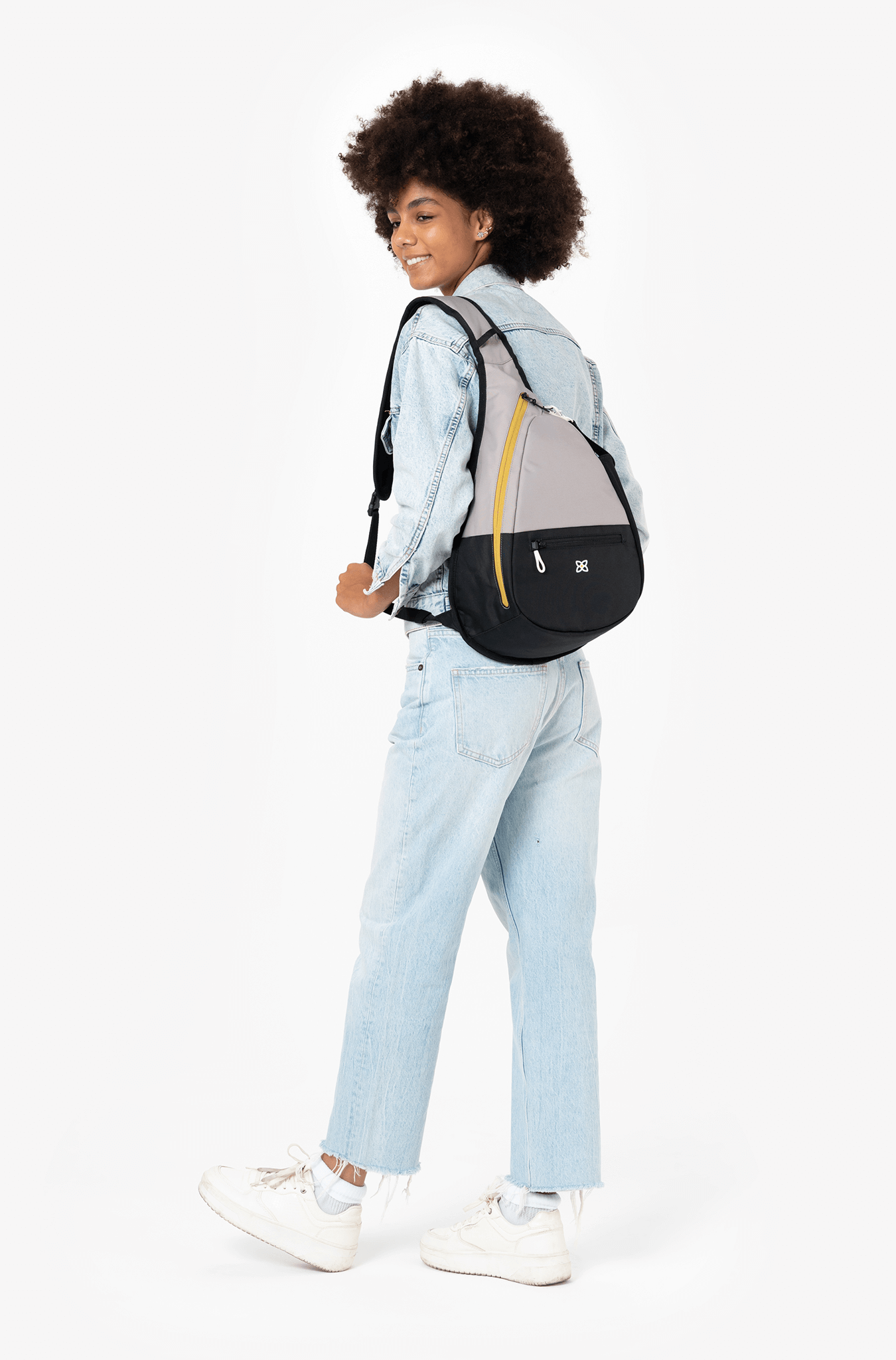 Sherpani Esprit Sling Bag