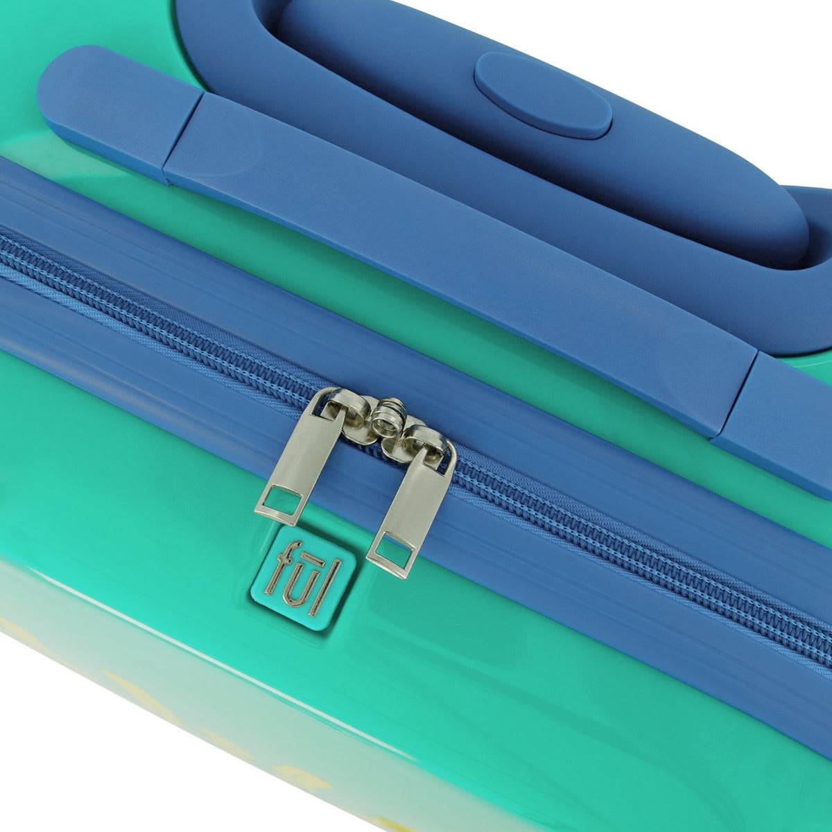 Minions Vacation Kids 21" Luggage - Stiles Supply Co.