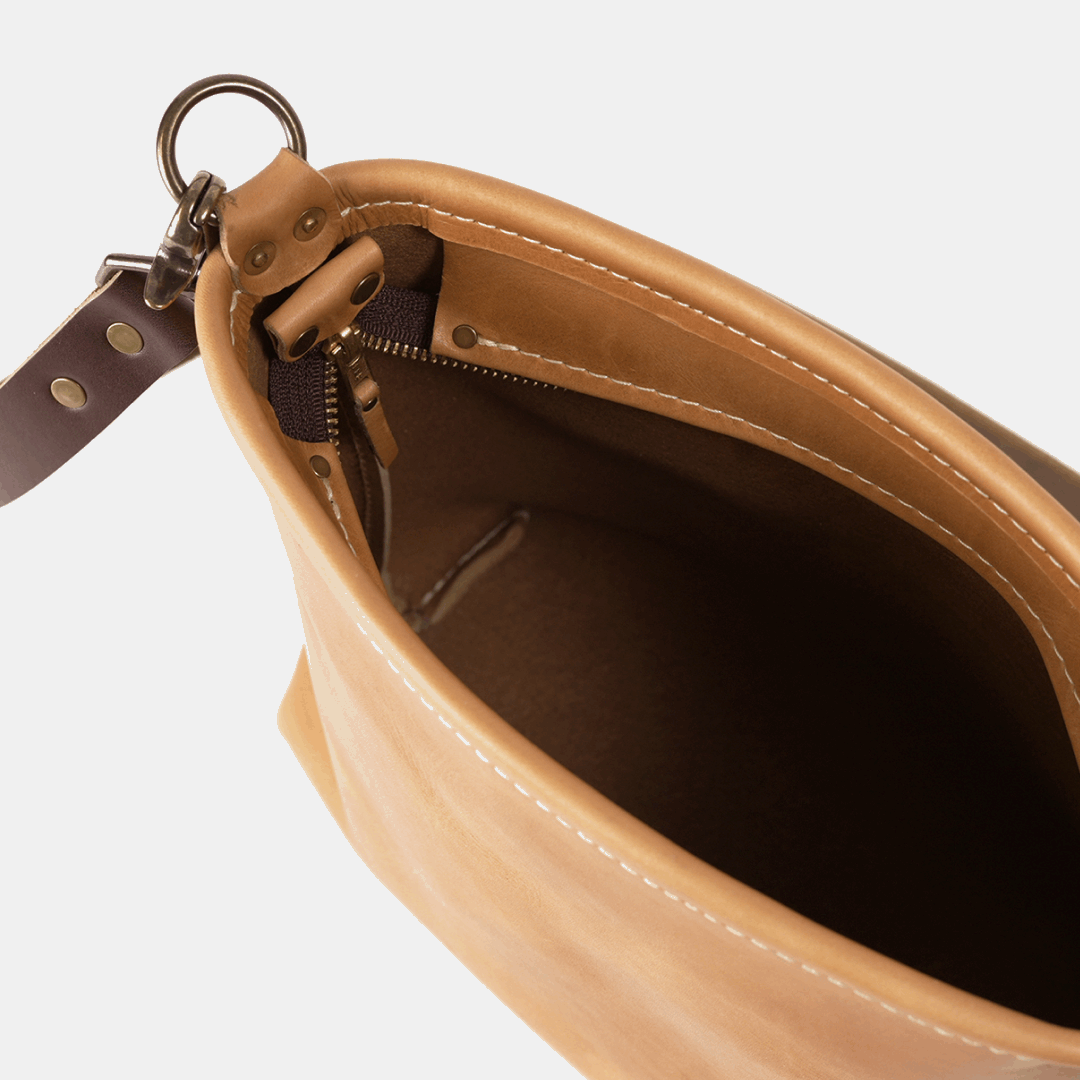 Range Leather Kennedy Pocketless Crossbody