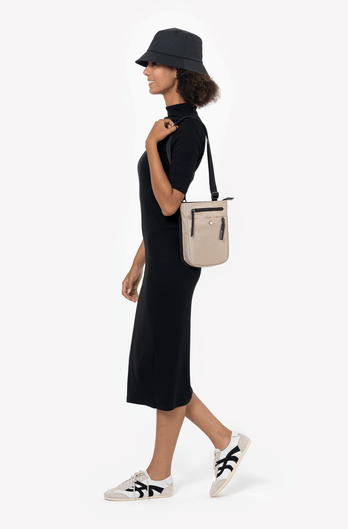 Sherpani Prima Travel Crossbody