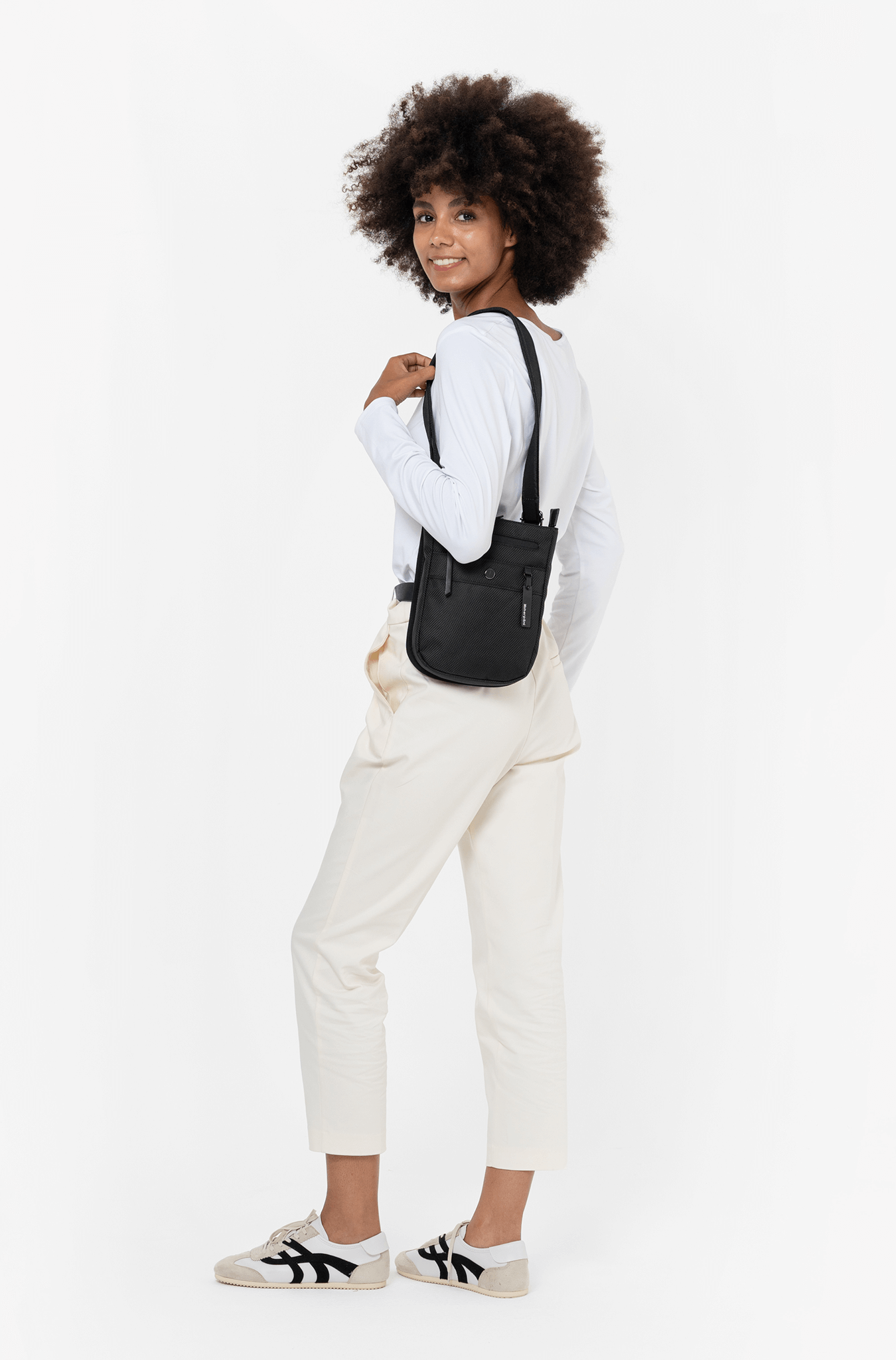 Sherpani Prima Travel Crossbody