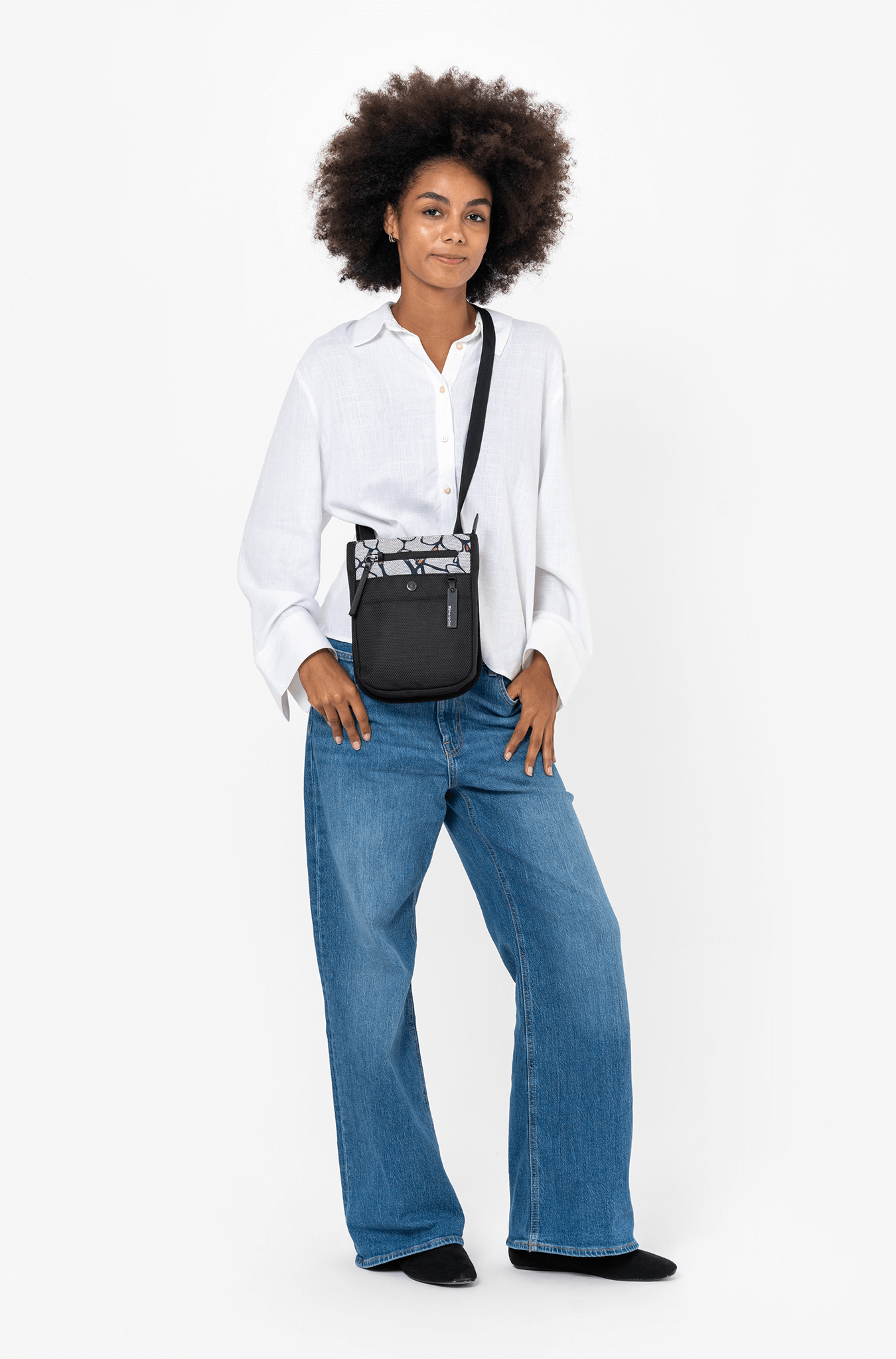 Sherpani Prima Travel Crossbody