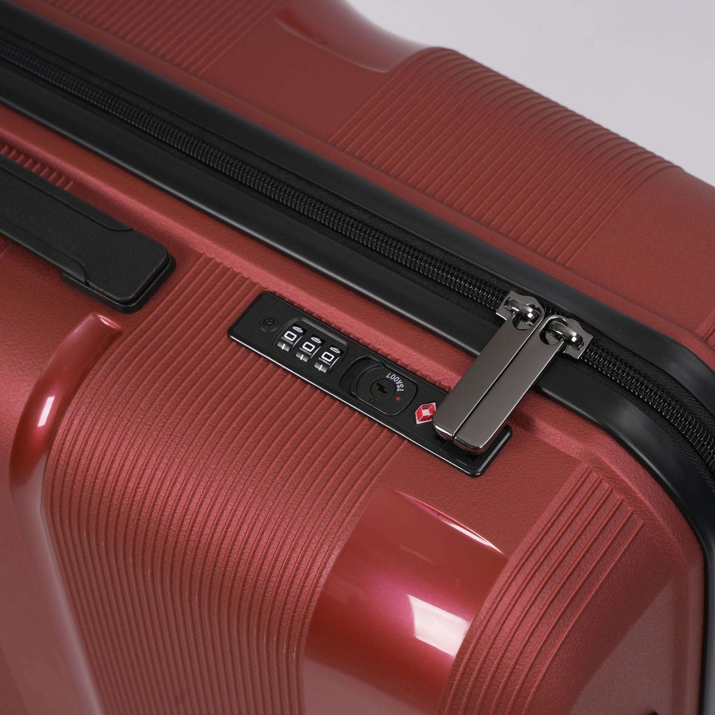 Sole Premise Red Hardcase 3-Piece Luggage Set