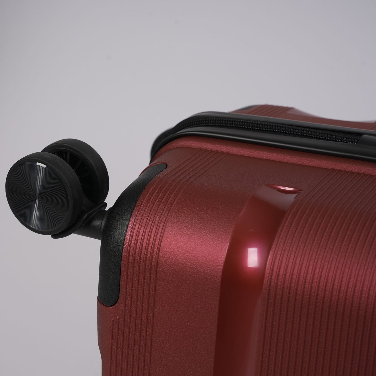 Sole Premise Red Hardcase 3-Piece Luggage Set