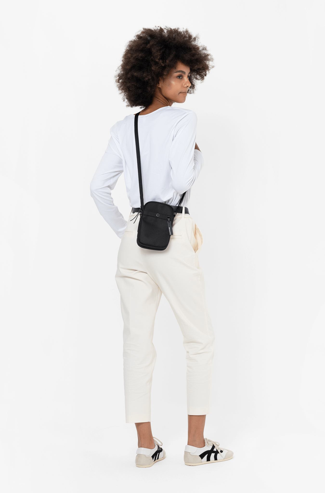 Sherpani Simplicity Crossbody Wallet