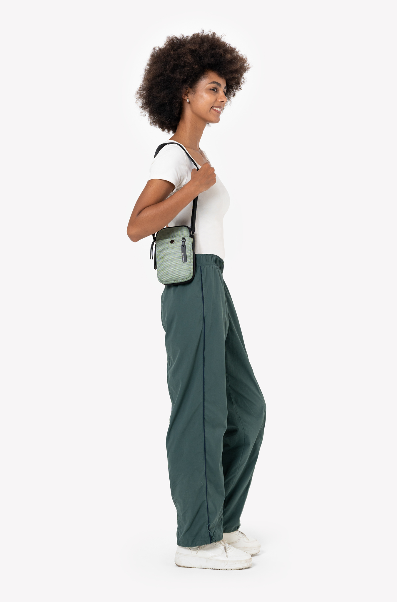 Sherpani Simplicity Crossbody Wallet