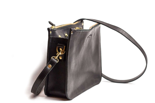 Twisted Arrow Hannah Purse