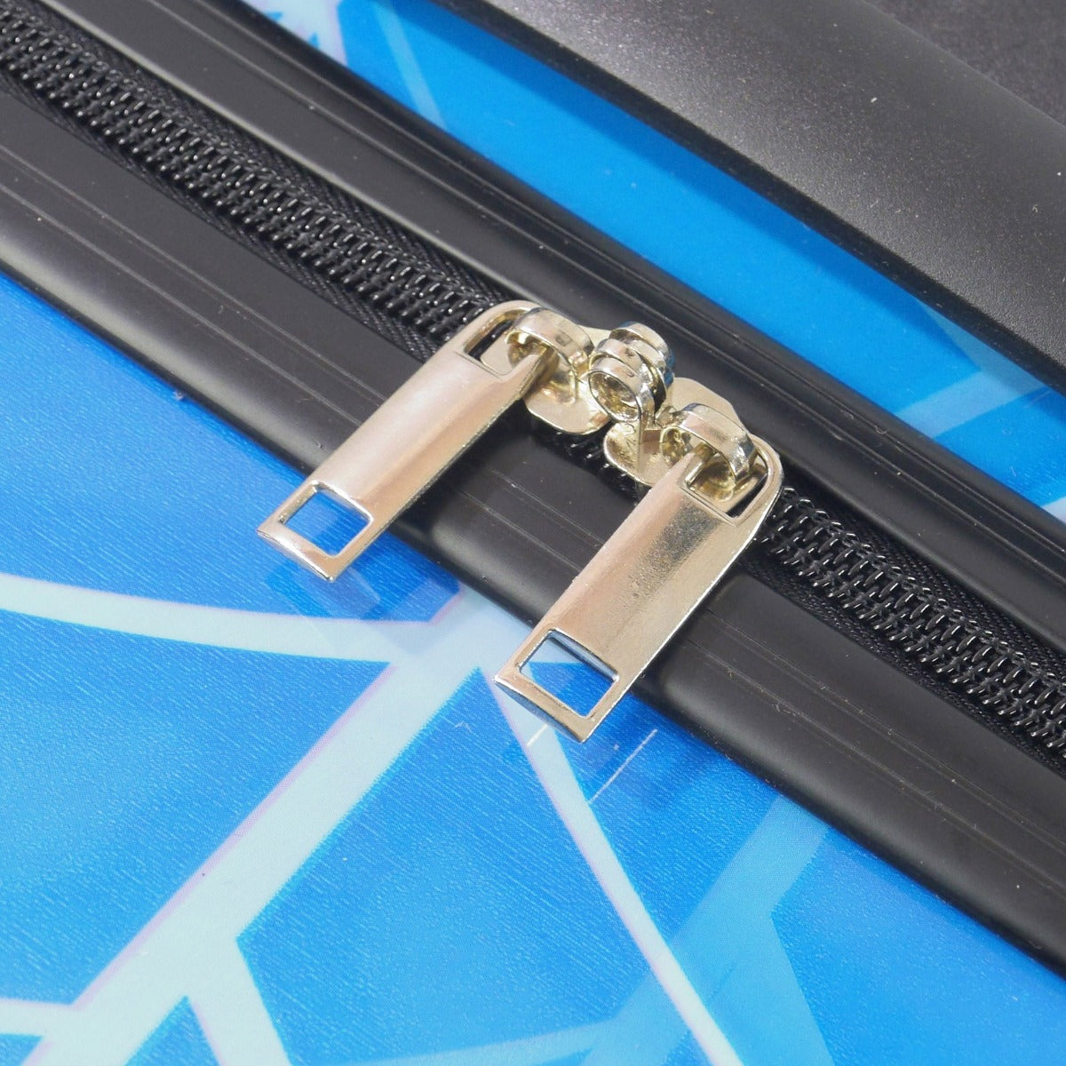 Spiderman Kids 21" Spinner Suitcase Luggage - Stiles Supply Co.