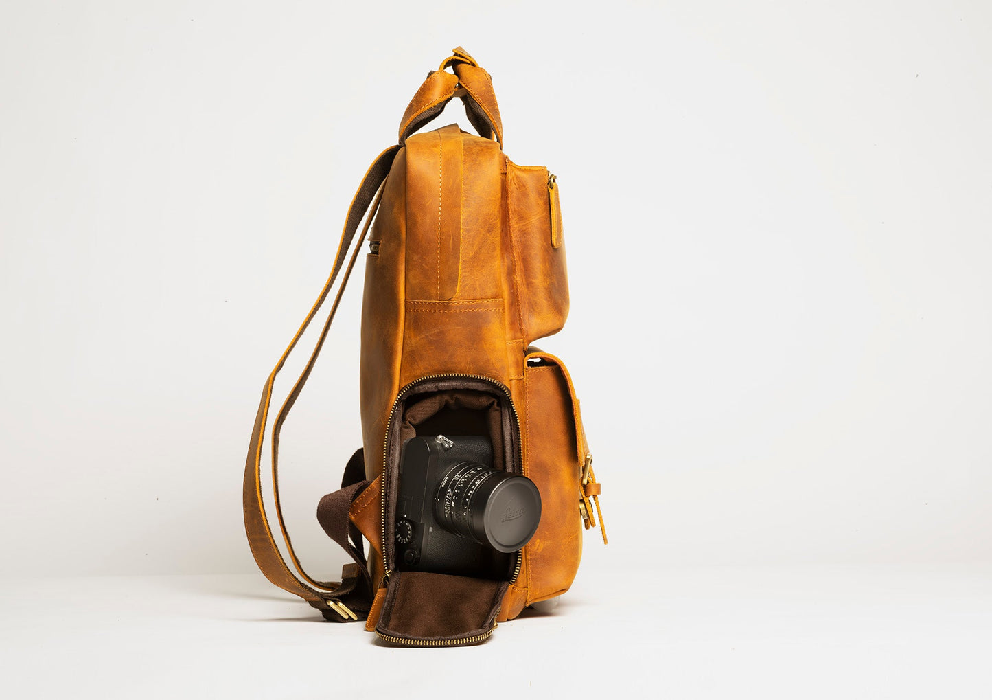 Steel Horse Leather The MANN Bag | Large Camera Backpack - Stiles Supply Co.