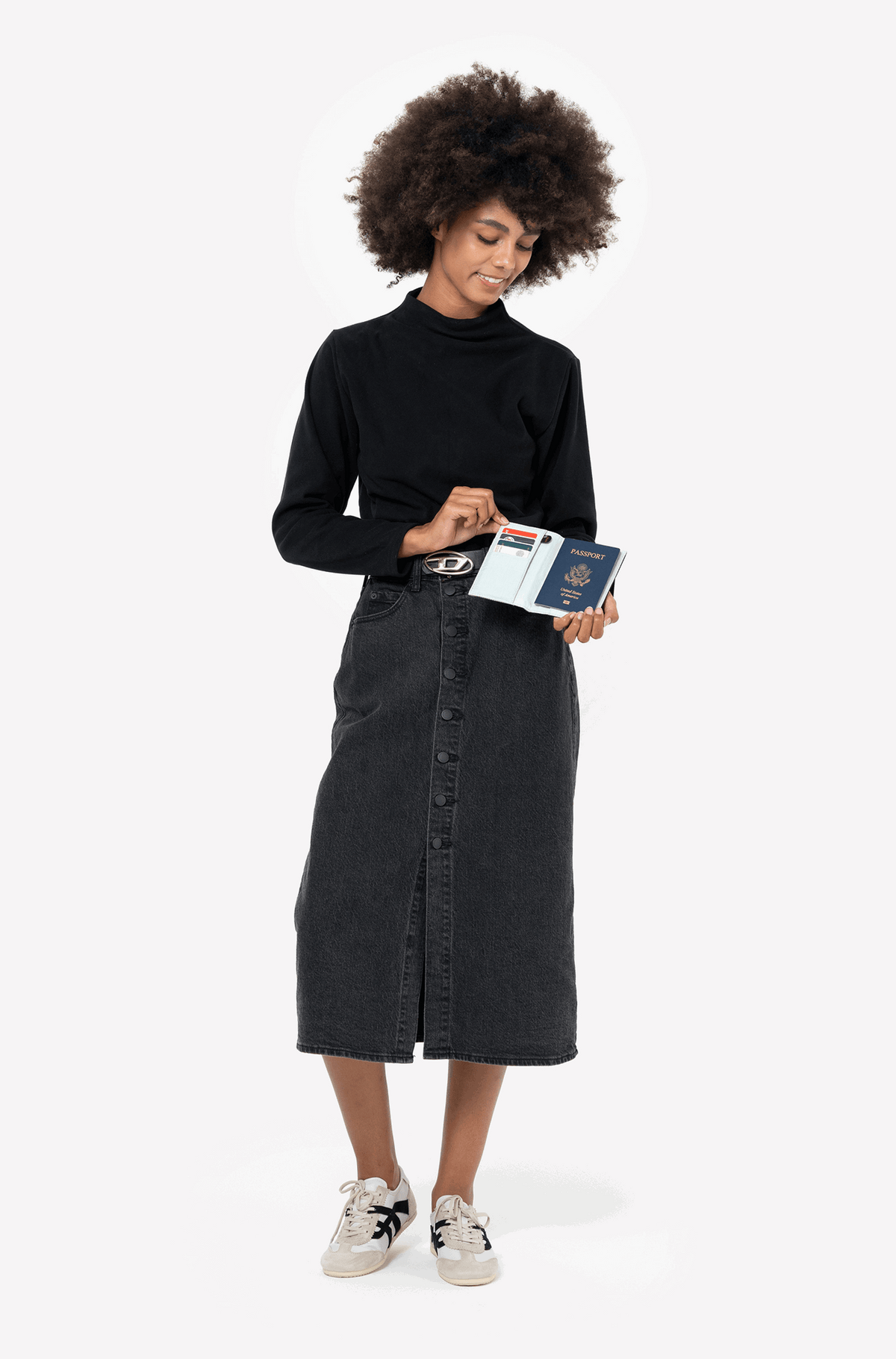 Sherpani Vienna Passport Wallet | RFID Blocking