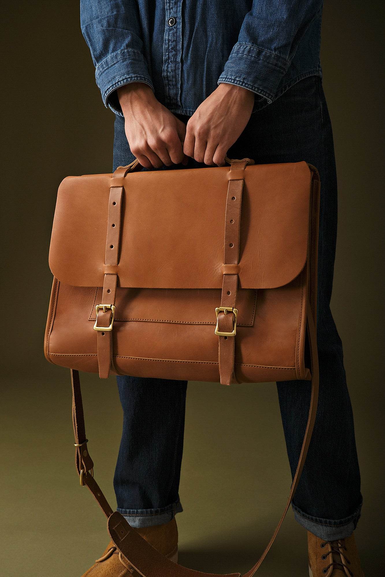 WP Standard The Meridian Messenger Bag