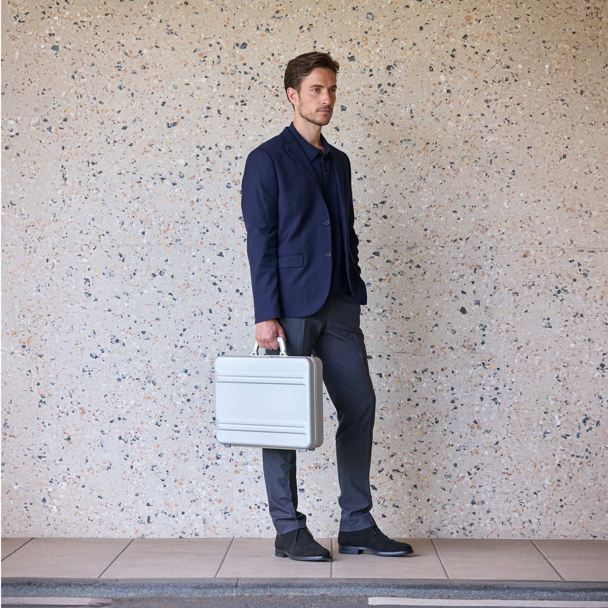 Zero Halliburton Slim Aluminum Attaché | Medium Attaché Case