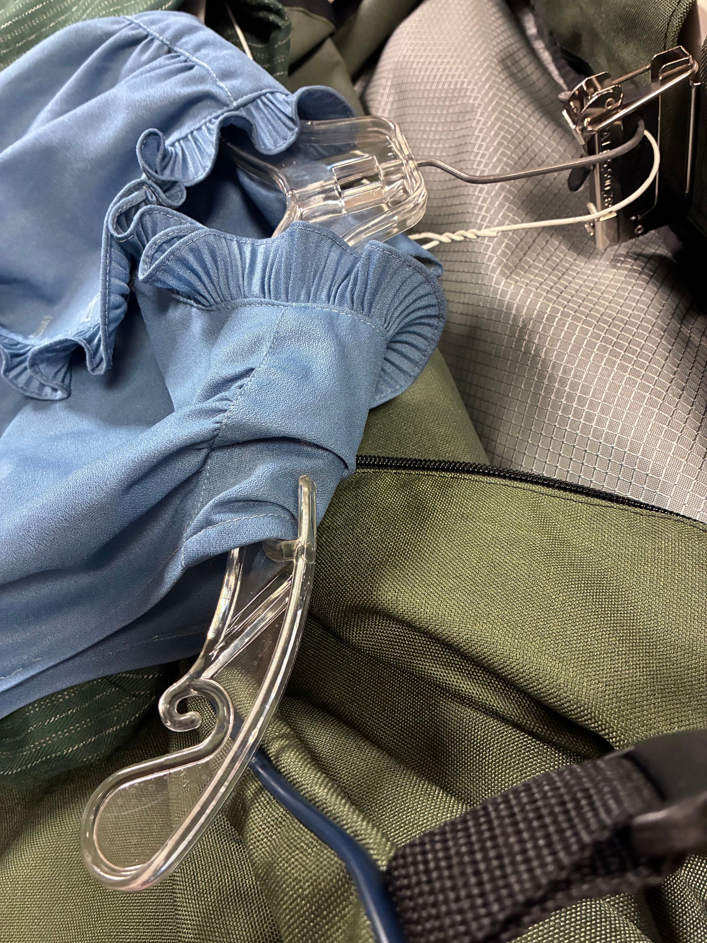 Tough Traveler TRANSPORT Wally Lock Garment Bag