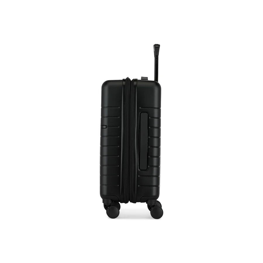 Bugatti Munich Carry-On 21 Inch Luggage