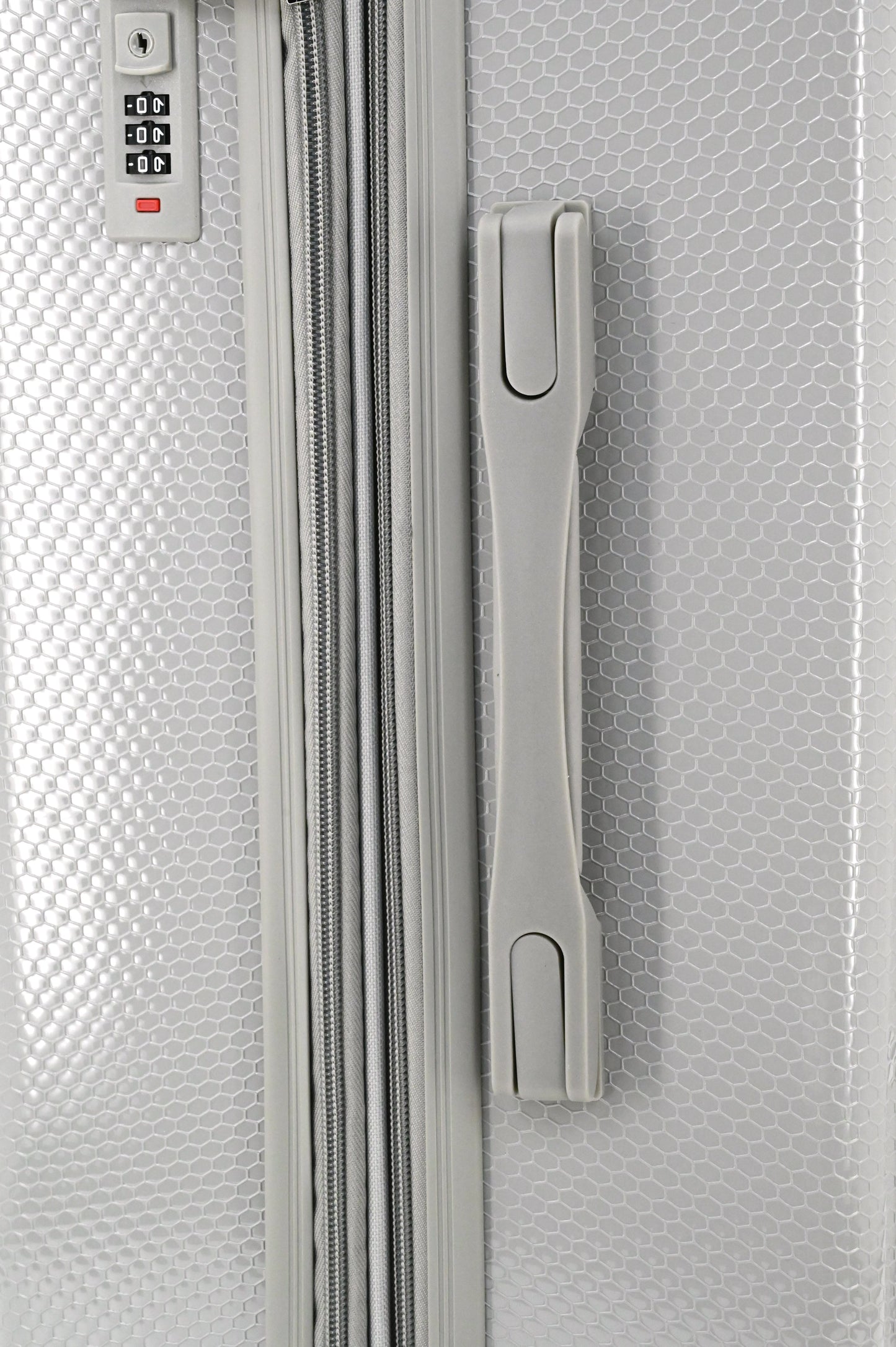 ISAAC MIZRAHI AERO 3-Piece Luggage Set – Lightweight Expandable ABS Hard Shell Suitcases with Spinner Wheels (28”/24”/20”) – Designer Travel Set