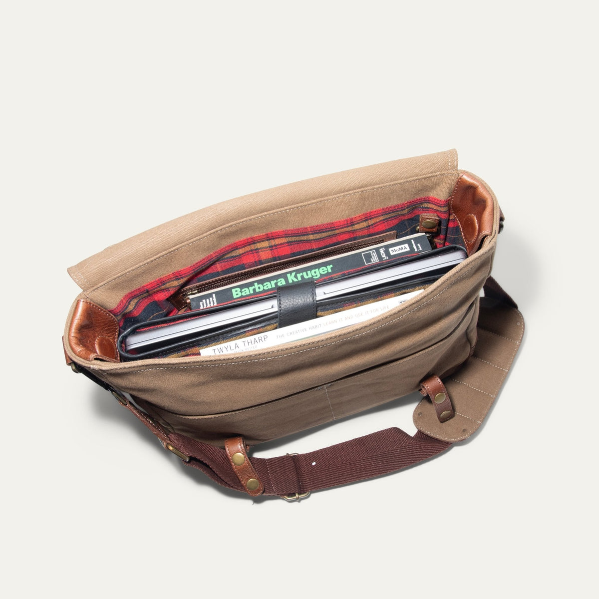 Will Leather Goods Wallace Messenger Bag