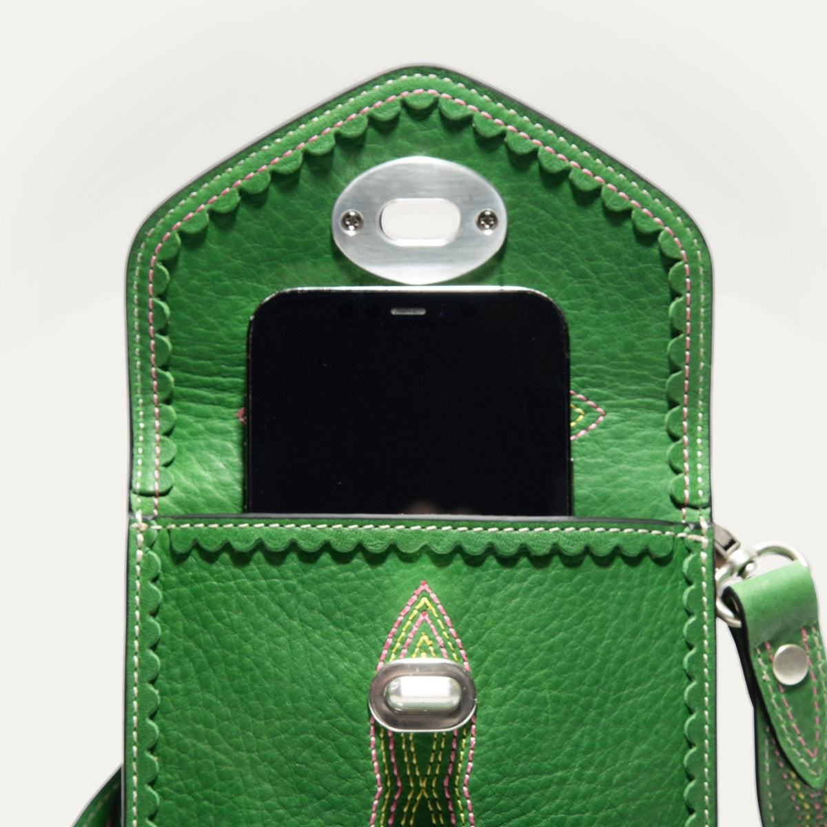 Will Leather Goods Lasso Phone Crossbody