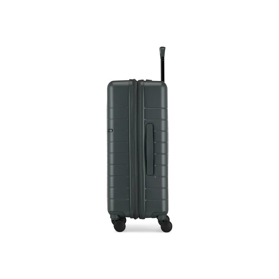 Bugatti Munich Check-In Luggage | 26-Inch Medium Hard-Shell Suitcase