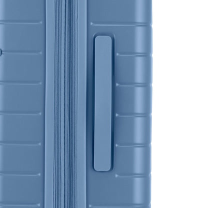 Bugatti Munich Carry-On 21 Inch Luggage - Stiles Supply Co.