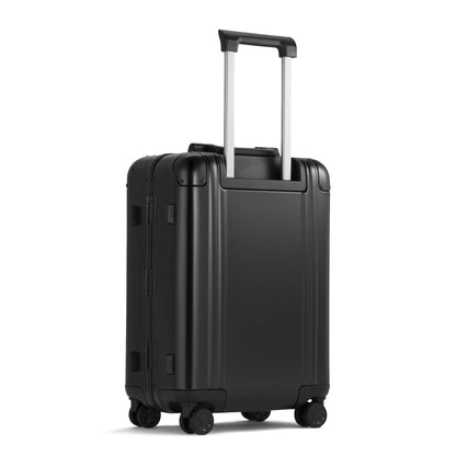 Zero Halliburton Classic Aluminum 3.0 | Continental Carry-on 37L
