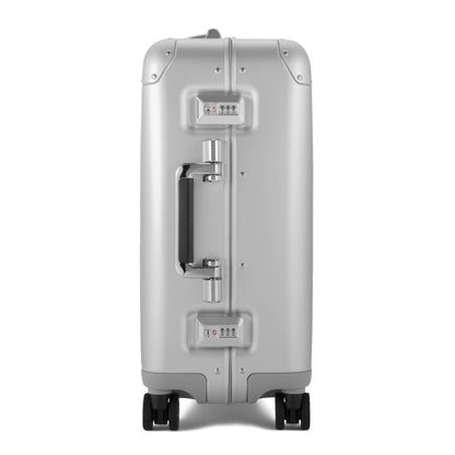 Zero Halliburton Classic Aluminum 3.0 | Continental Carry-on 37L