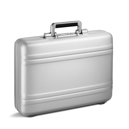 Zero Halliburton Classic Aluminum 3.0 | Medium Attache Case