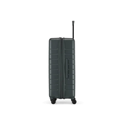 Bugatti Munich Check-in 30 Inch Large Luggage - Stiles Supply Co.