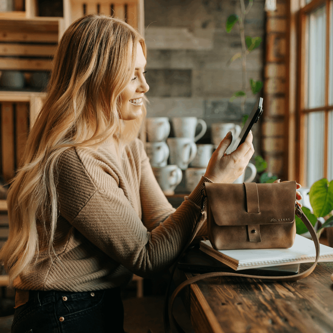 Range Leather Augusta Crossbody
