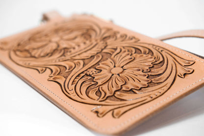 Twisted Arrow Sheridan Hannah Wristlet