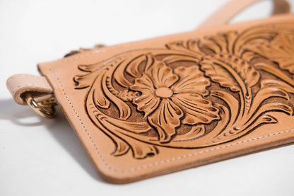 Twisted Arrow Sheridan Hannah Wristlet