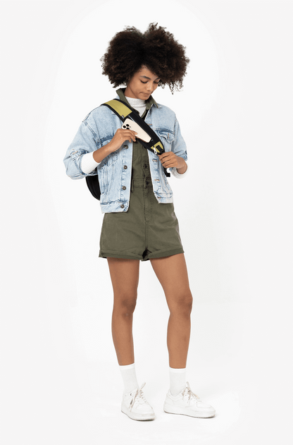 Sherpani Esprit Sling Bag