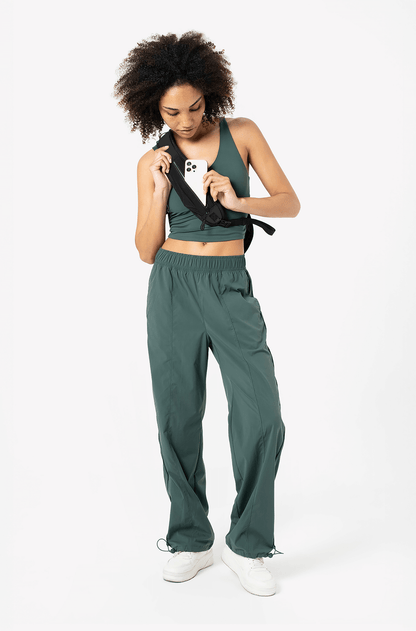 Sherpani Esprit Sling Bag