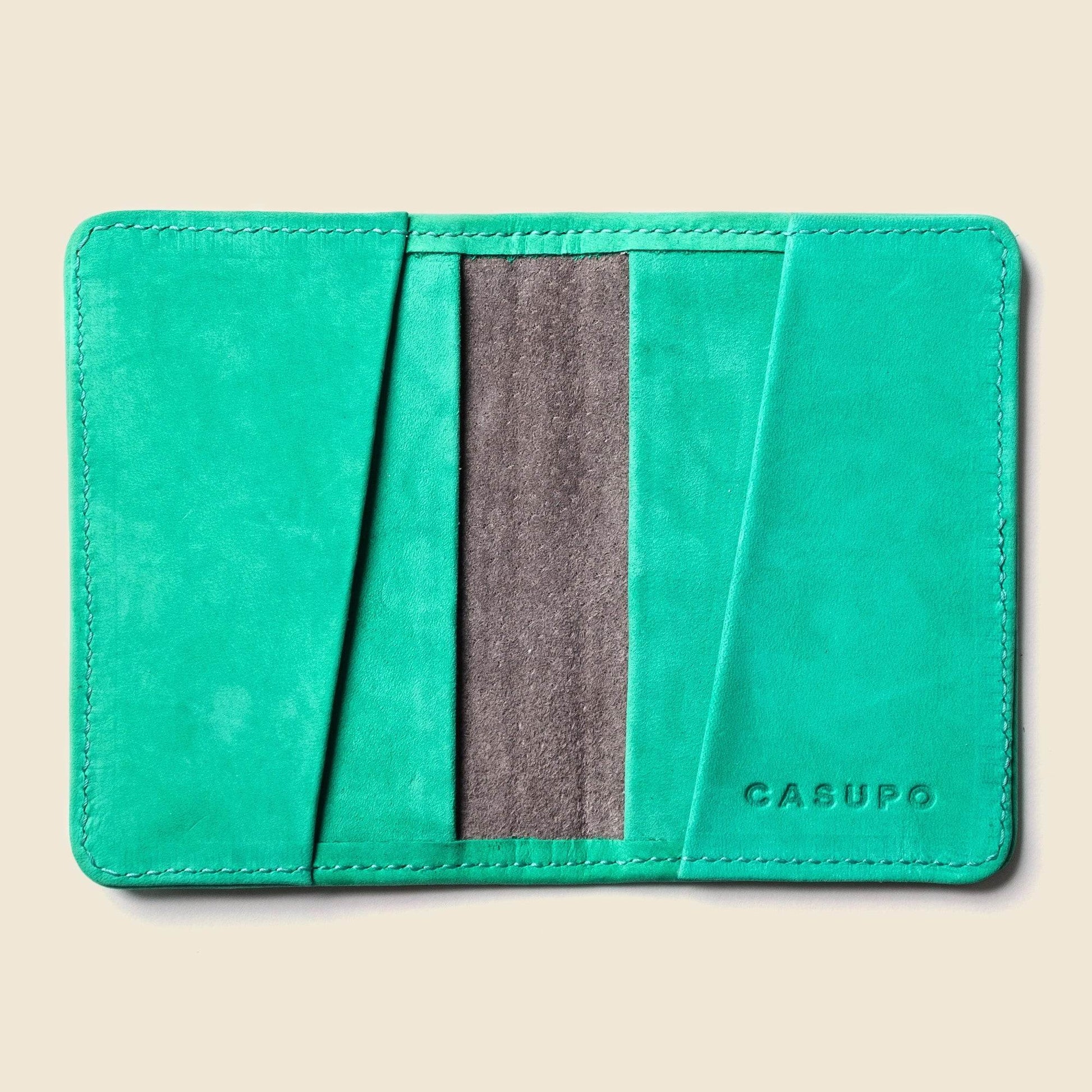 CASUPO Compact Bifold with RFID Protection - Mint
