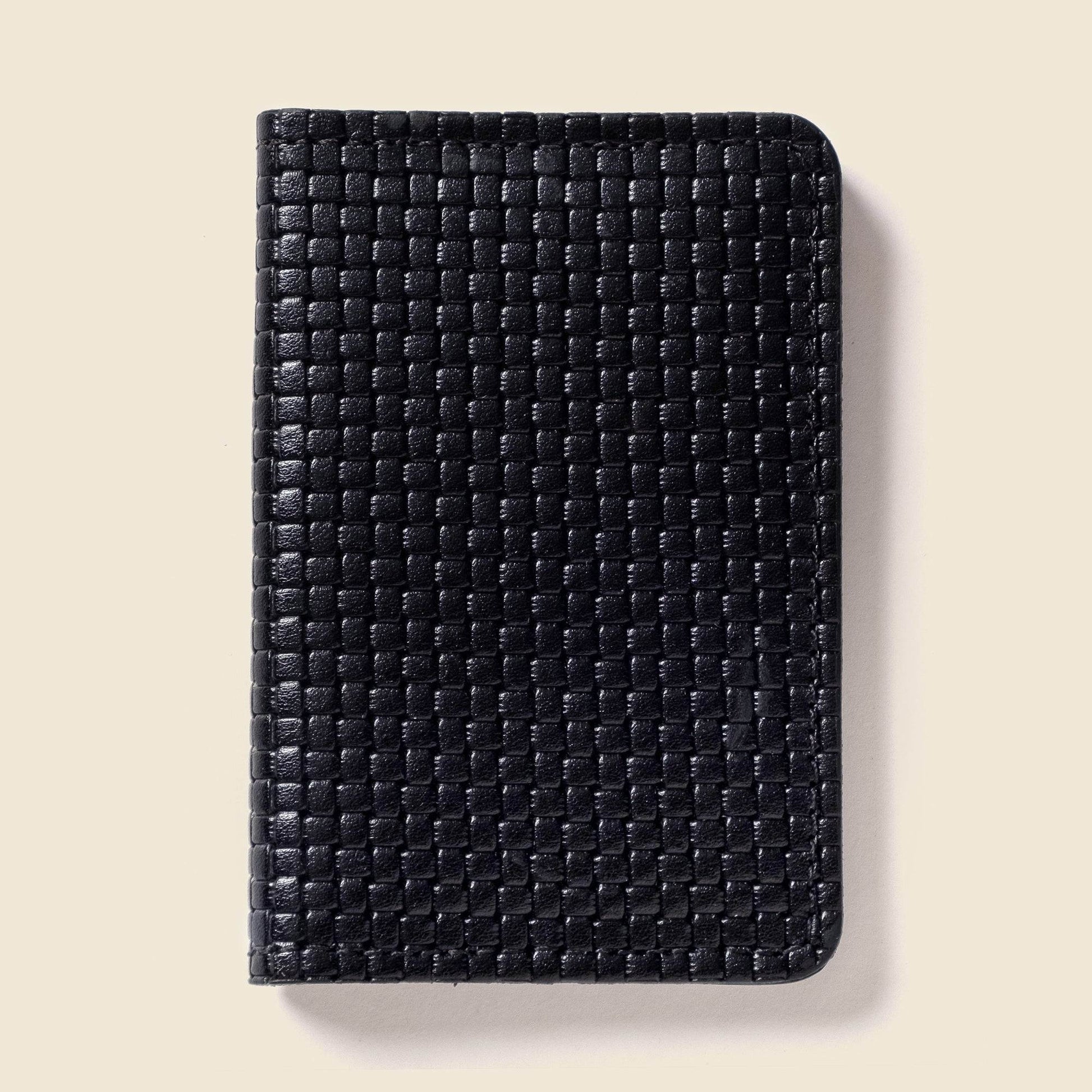 CASUPO Compact Bifold with RFID Protection - Black Limited Edition