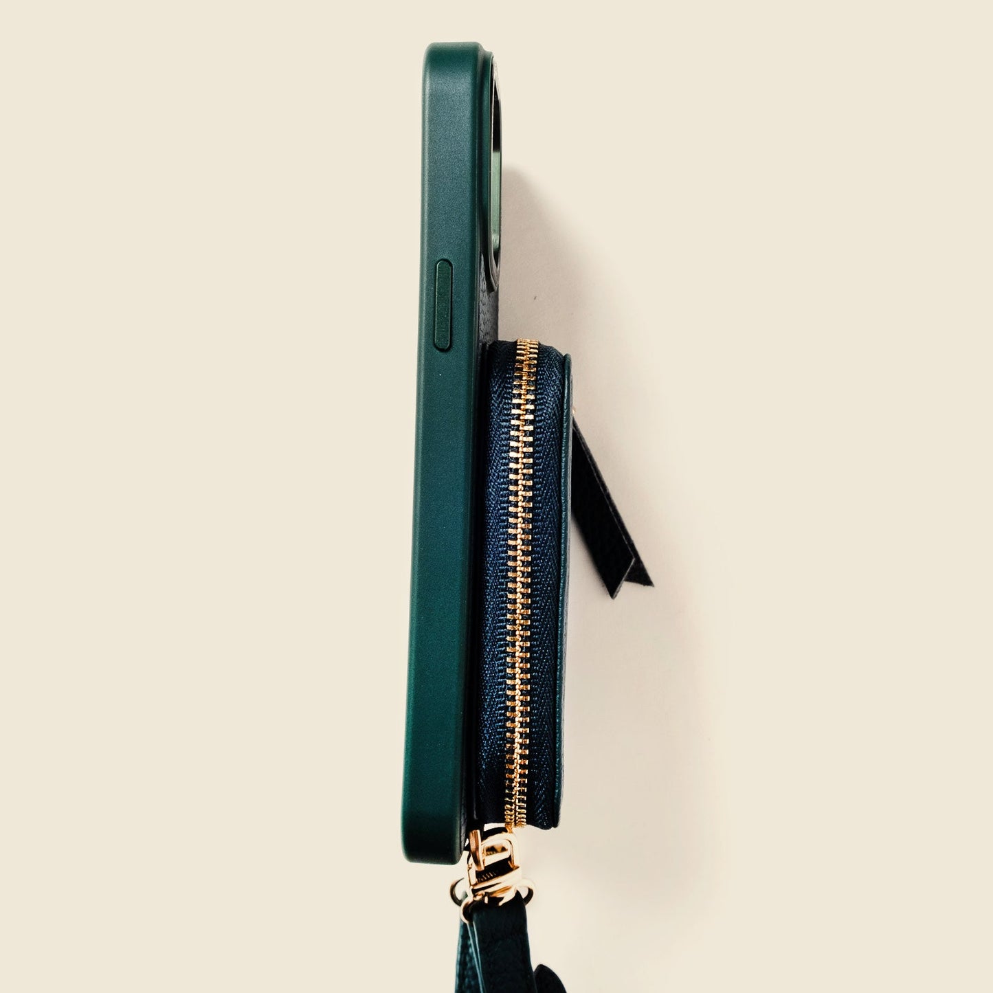 CASUPO iPhone Case and Wallet with Long Strap - Forest