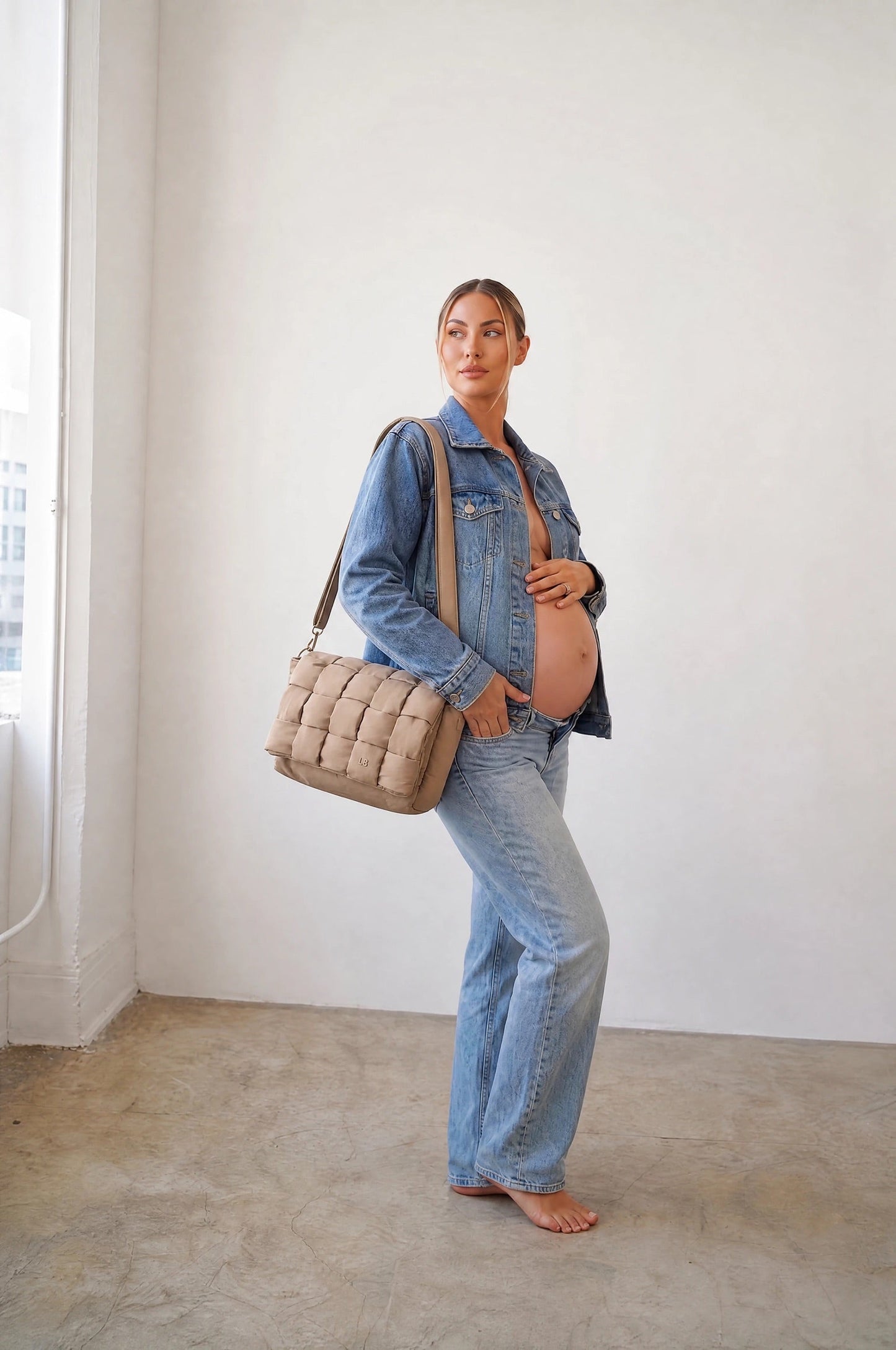 Luli Bebe Infinite Carryall Diaper Bag - Latte