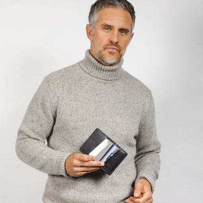 CASUPO Compact Bifold with RFID protection - Black
