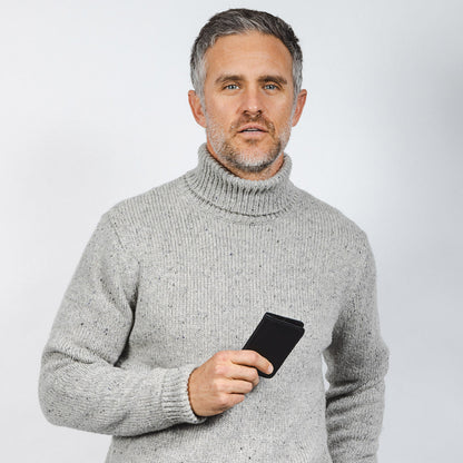 CASUPO Compact Bifold with RFID protection - Black