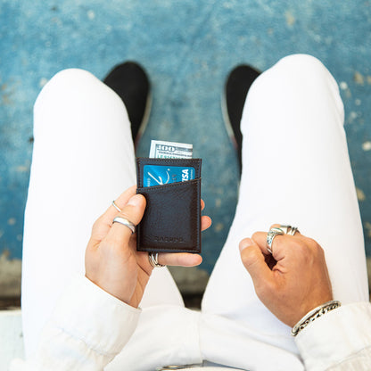 CASUPO Minimalist Wallet with RFID protection - Brown