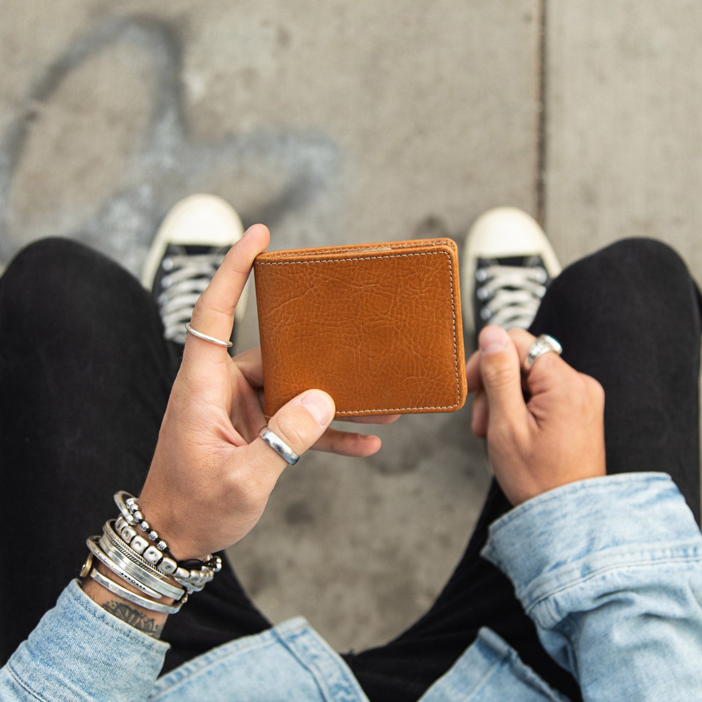 CASUPO Large Billfold Wallet with RFID protection - Natural