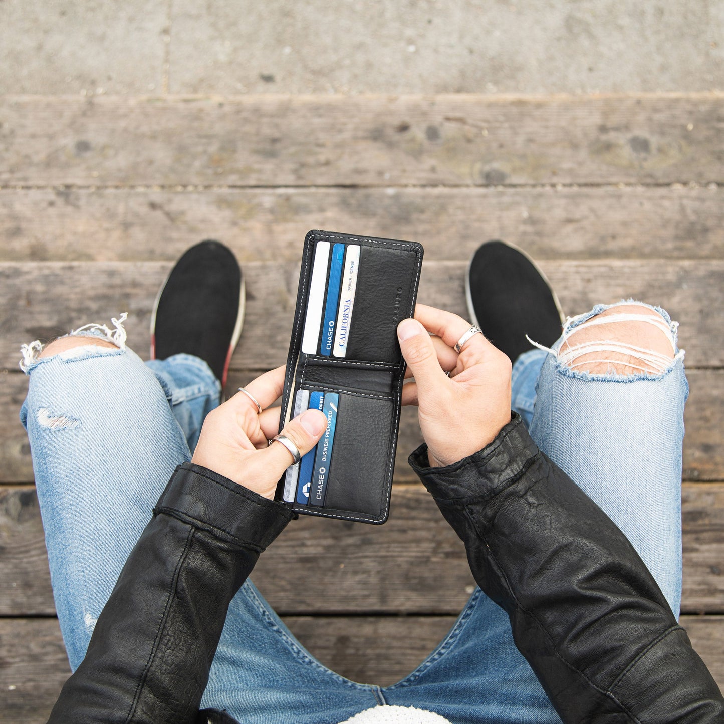 CASUPO Large Billfold Wallet with RFID protection - Black