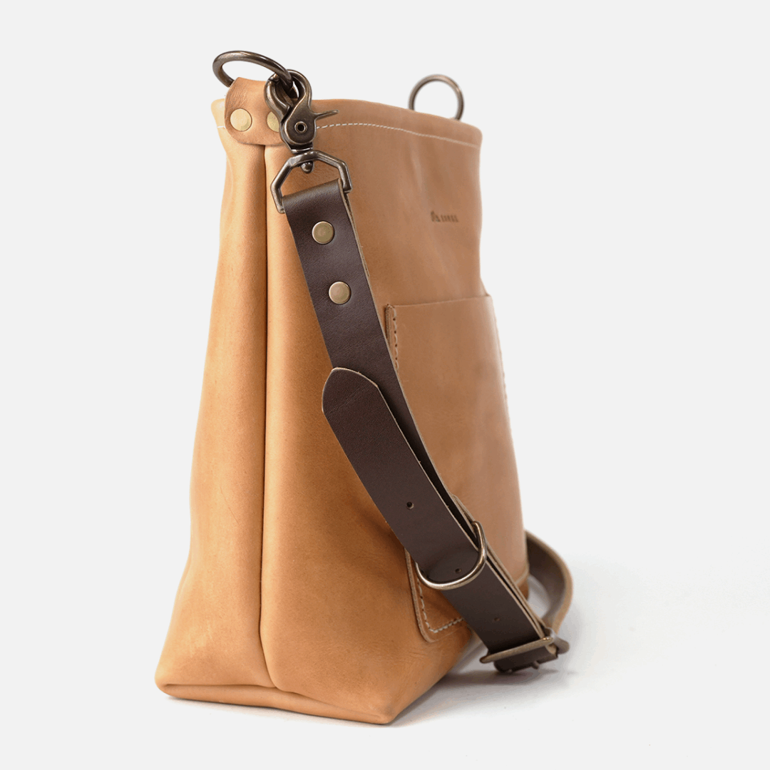 Range Leather Kennedy Crossbody