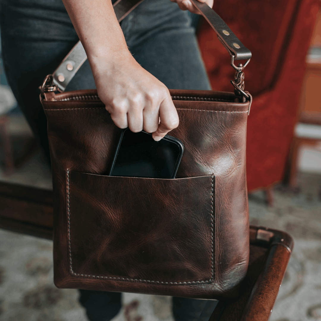 Range Leather Kennedy Crossbody
